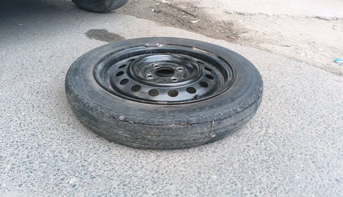 2011 Maruti Wagon R 1.0 VXI, Petrol, Manual, 83,684 km, tyre