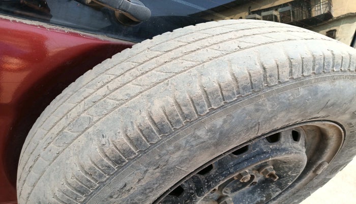 2016 Mahindra TUV300 T6, Diesel, Manual, 1,60,545 km, tyre