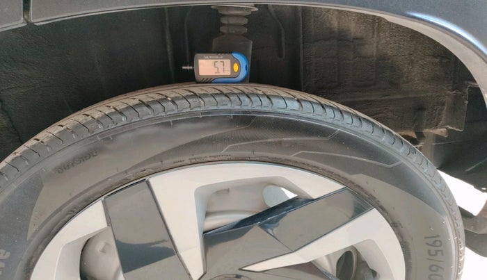 2023 Nissan MAGNITE XE, Petrol, Manual, 16,266 km, tyre