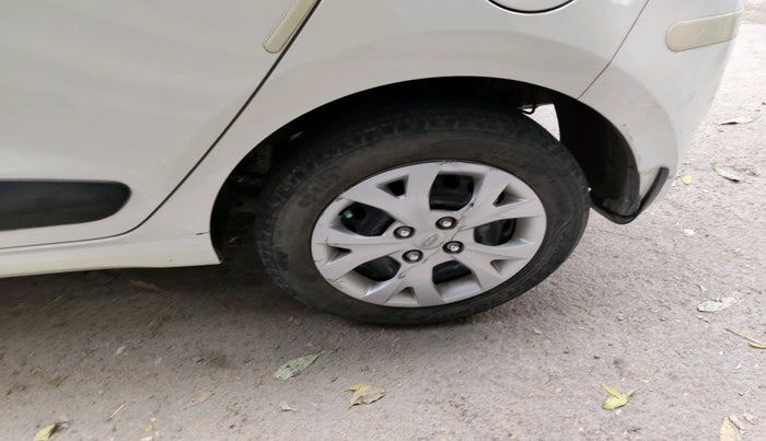 2015 Hyundai Grand i10 SPORTZ 1.2 KAPPA VTVT, Petrol, Manual, 36,533 km, tyre