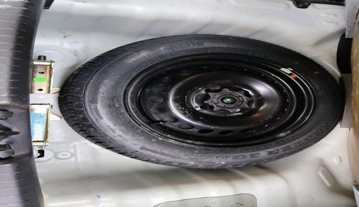 2015 Hyundai Grand i10 SPORTZ 1.2 KAPPA VTVT, Petrol, Manual, 36,533 km, tyre