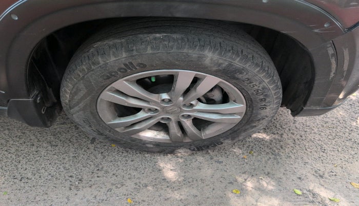 2017 Maruti Vitara Brezza ZDI PLUS, Diesel, Manual, 36,659 km, tyre