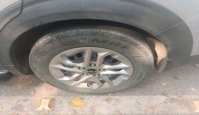 2022 KIA CARENS PRESTIGE 1.5 DIESEL 7 STR, Diesel, Manual, 42,718 km, tyre