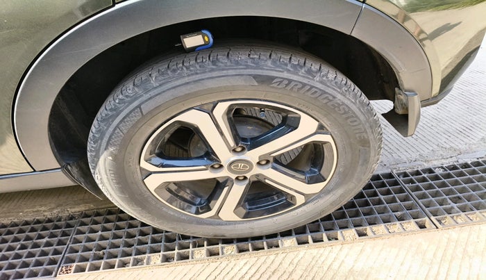 2021 Tata NEXON XZ PLUS PETROL SUNROOF, Petrol, Manual, 41,374 km, tyre