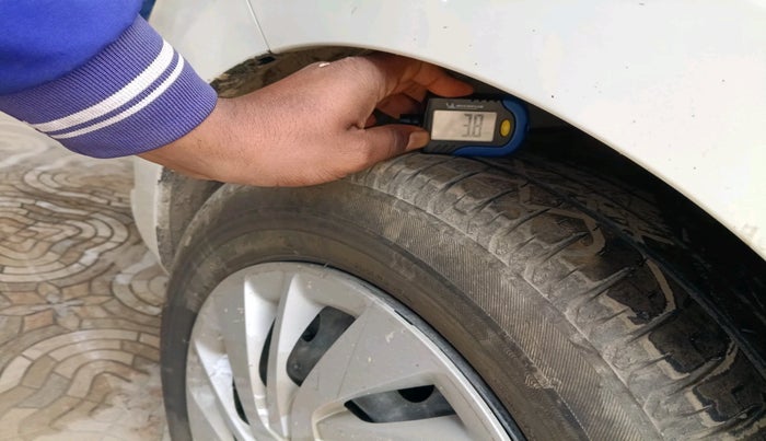 2024 Maruti Ertiga VXi (O), Petrol, Manual, 41,821 km, tyre