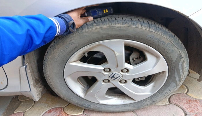 2015 Honda City 1.5L I-VTEC VX CVT, Petrol, Automatic, 82,258 km, tyre