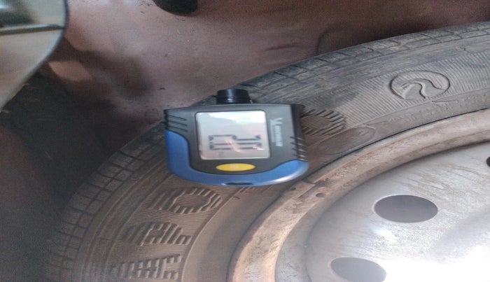 2011 Maruti Wagon R 1.0 LXI, Petrol, Manual, 28,843 km, tyre