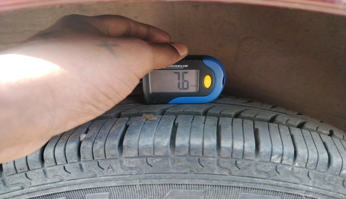 2011 Maruti Wagon R 1.0 LXI, Petrol, Manual, 28,843 km, tyre