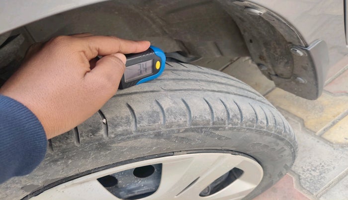 2016 Maruti Wagon R 1.0 VXI, Petrol, Manual, 53,962 km, tyre