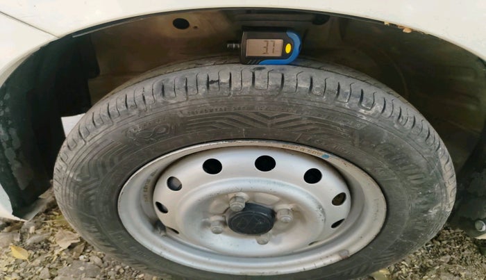 2017 Maruti Wagon R 1.0 LXI CNG, Petrol, Manual, 68,519 km, tyre