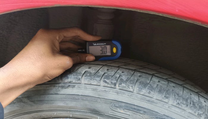 2011 Volkswagen Polo TRENDLINE 1.2L PETROL, Petrol, Manual, 98,000 km, tyre