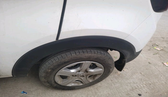 2024 Renault TRIBER RXE MT, CNG, Manual, 1,34,000 km, tyre