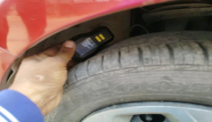 2019 Tata Tiago XTA PETROL, Petrol, Automatic, 1,02,284 km, tyre