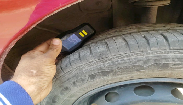 2019 Tata Tiago XTA PETROL, Petrol, Automatic, 1,02,284 km, tyre