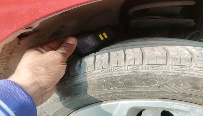 2019 Tata Tiago XTA PETROL, Petrol, Automatic, 1,02,284 km, tyre