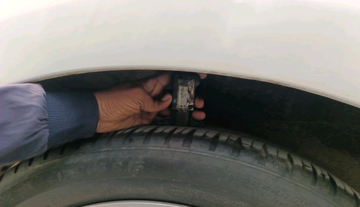 2016 Honda Jazz 1.2L I-VTEC V AT, Petrol, Automatic, 90,329 km, tyre