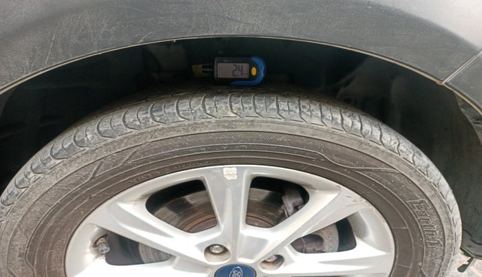 2018 Ford Ecosport TITANIUM 1.5L DIESEL, Diesel, Manual, 1,50,922 km, tyre