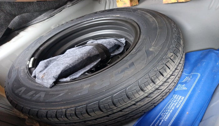 2022 Honda Amaze 1.2L I-VTEC VX CVT, Petrol, Automatic, 26,246 km, tyre