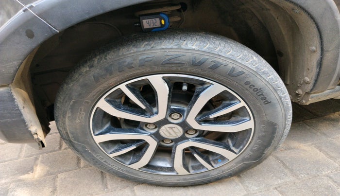 2021 Maruti S PRESSO VXI (O) CNG, Petrol, Manual, 37,010 km, tyre