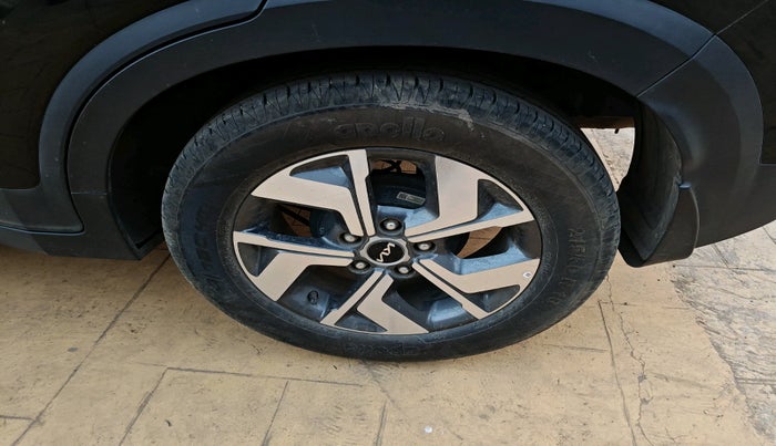 2023 KIA SONET HTX PLUS 1.0 IMT, Petrol, Manual, 19,730 km, tyre