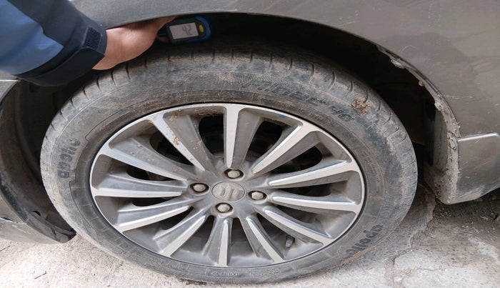 2018 Maruti Ciaz ALPHA DIESEL 1.3, Diesel, Manual, 46,842 km, tyre