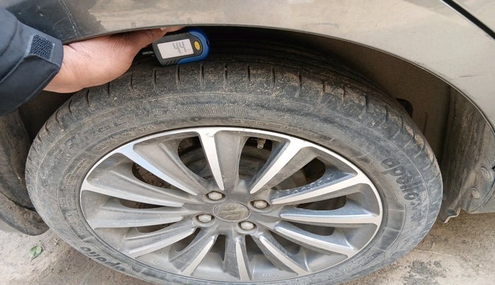 2018 Maruti Ciaz ALPHA DIESEL 1.3, Diesel, Manual, 46,842 km, tyre