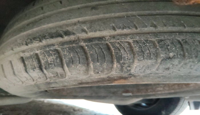 2017 Mahindra XUV500 W6 1.99, Diesel, Manual, 72,624 km, tyre