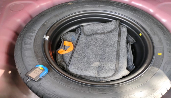 2022 Hyundai VENUE S (O) 1.0 TURBO IMT, Petrol, Manual, 13,163 km, tyre