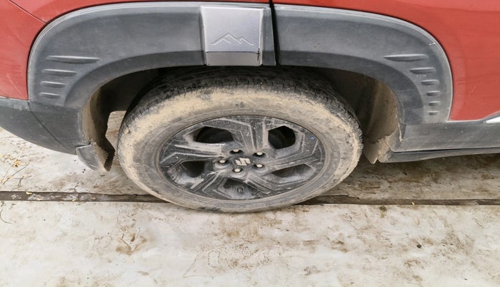 2023 Maruti BREZZA ZXI SMART HYBRID , Petrol, Manual, 32,702 km, tyre