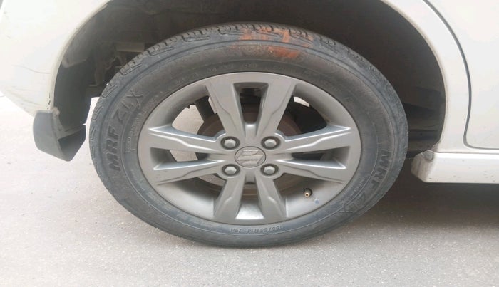 2013 Maruti Wagon R Stingray VXI, Petrol, Manual, 21,249 km, tyre