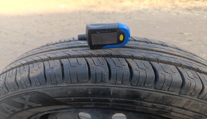 2014 Maruti Swift VDI, Diesel, Manual, 64,152 km, tyre