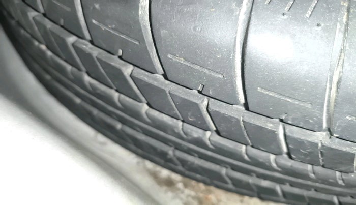 2017 Chevrolet Cruze LTZ AT, Diesel, Automatic, 91,901 km, tyre