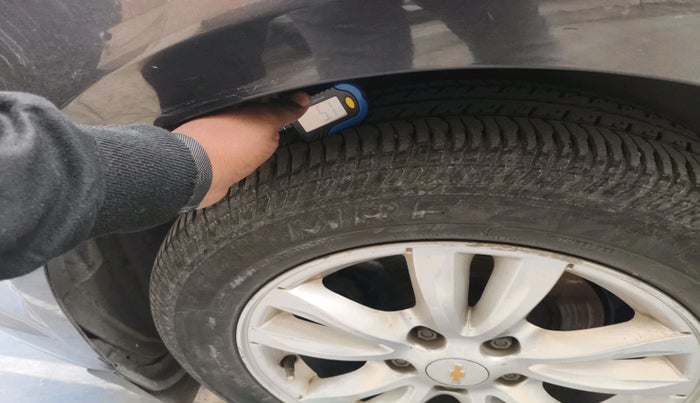 2017 Chevrolet Cruze LTZ AT, Diesel, Automatic, 91,901 km, tyre