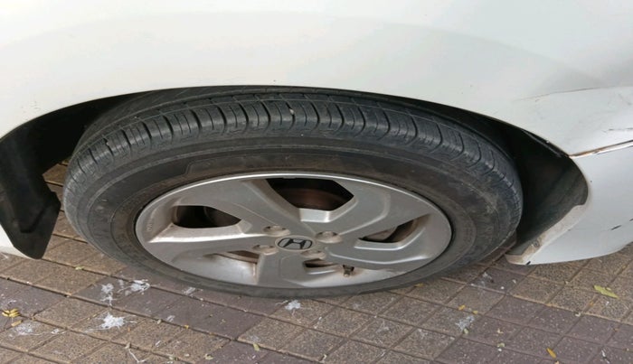 2014 Honda City 1.5L I-VTEC V MT, Petrol, Manual, 30,595 km, tyre