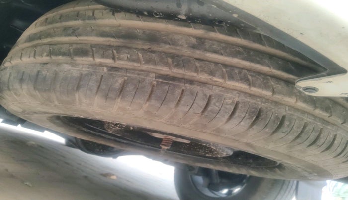 2016 Mahindra Scorpio S6 PLUS INTELLI-HYBRID, Diesel, Manual, 70,593 km, tyre