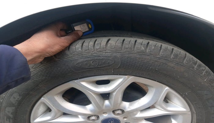 2015 Ford Ecosport TITANIUM 1.0L ECOBOOST, Petrol, Manual, 36,855 km, tyre