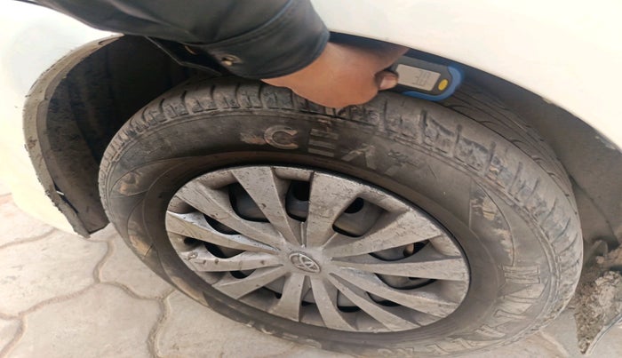 2018 Toyota Etios GD, Diesel, Manual, 2,21,769 km, tyre