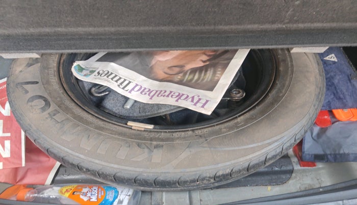 2019 Hyundai Creta SX AT 1.6 DIESEL, Diesel, Automatic, 1,57,280 km, tyre