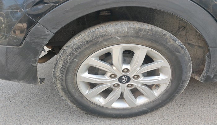 2019 Hyundai Creta SX AT 1.6 DIESEL, Diesel, Automatic, 1,57,280 km, tyre