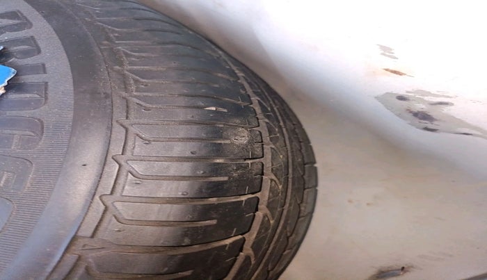 2018 Hyundai Elite i20 ASTA 1.4 CRDI (O), Diesel, Manual, 1,08,834 km, tyre