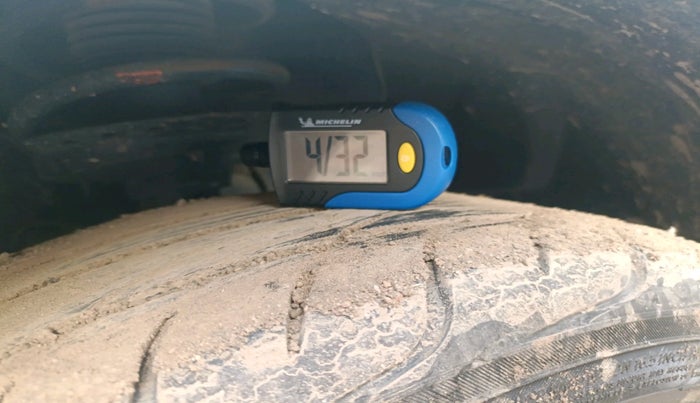 2018 Hyundai Elite i20 ASTA 1.4 CRDI (O), Diesel, Manual, 1,08,834 km, tyre