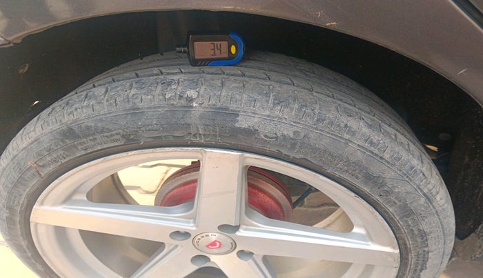 2016 Maruti Baleno DELTA PETROL 1.2, Petrol, Manual, 91,628 km, tyre