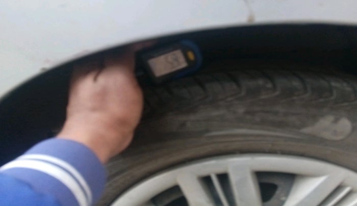 2011 Hyundai Santro Xing GLS LPG, Petrol, Manual, 36,617 km, tyre