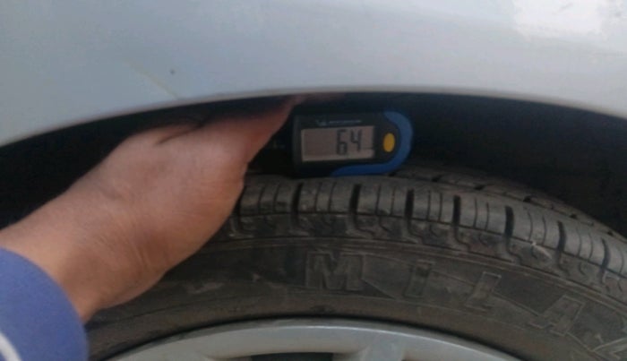 2011 Hyundai Santro Xing GLS LPG, Petrol, Manual, 36,617 km, tyre