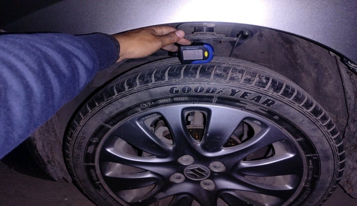 2017 Maruti Baleno ZETA PETROL 1.2, Petrol, Manual, 27,393 km, tyre