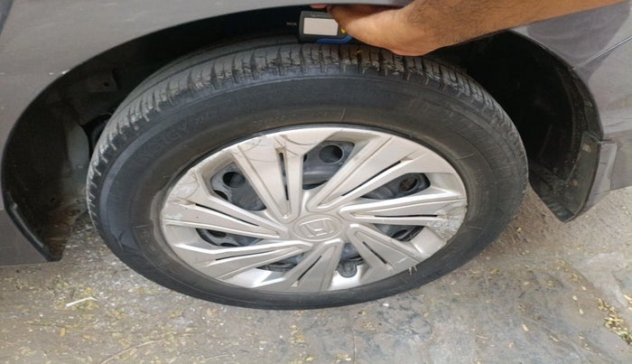 2017 Honda City 1.5L I-VTEC SV, Petrol, Manual, 74,511 km, tyre