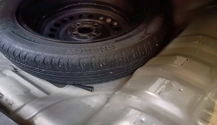 2011 Honda City 1.5L I-VTEC V MT, Petrol, Manual, 57,443 km, tyre