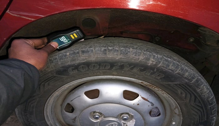 2014 Hyundai Santro Xing GL PLUS, Petrol, Manual, 30,368 km, tyre