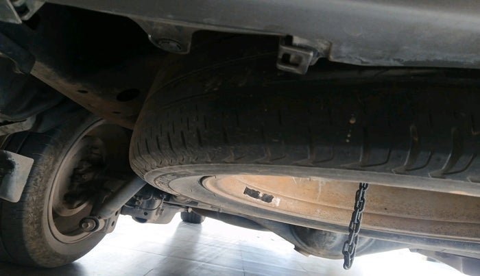 2016 Toyota Innova Crysta 2.8 ZX AT 7 STR, Diesel, Automatic, 1,11,572 km, tyre