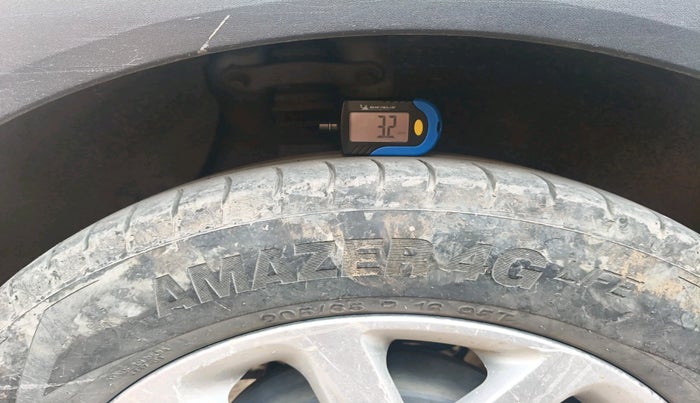 2019 Hyundai Creta SX 1.6 PETROL, Petrol, Manual, 6,33,748 km, tyre